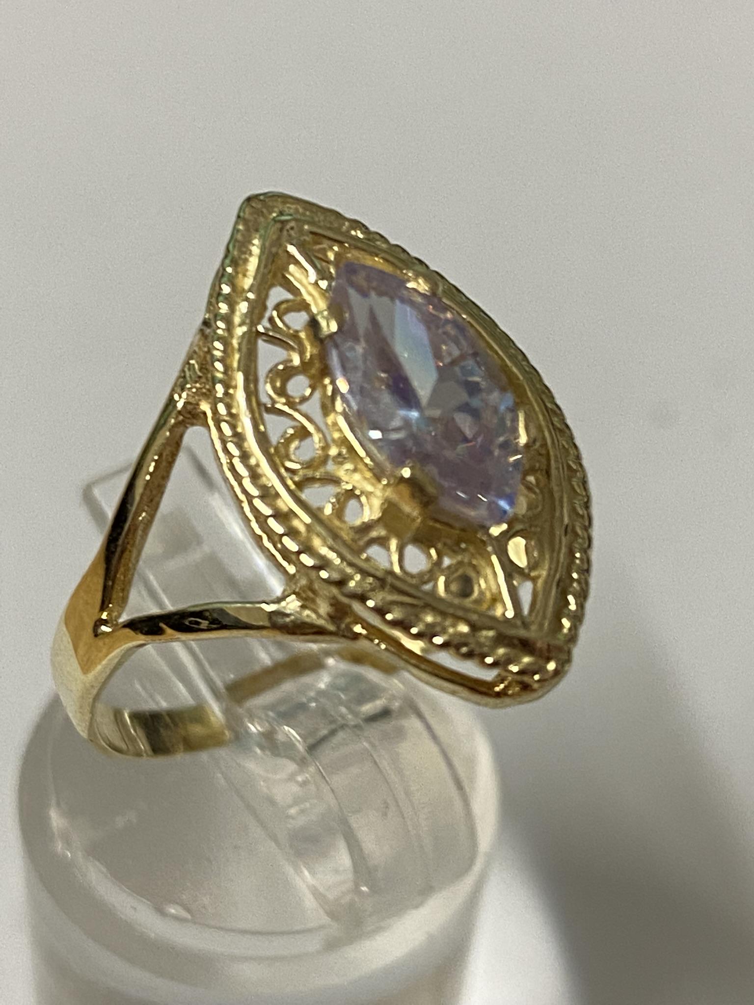 10k Yellow Gold CZ Ring (1 of 4)