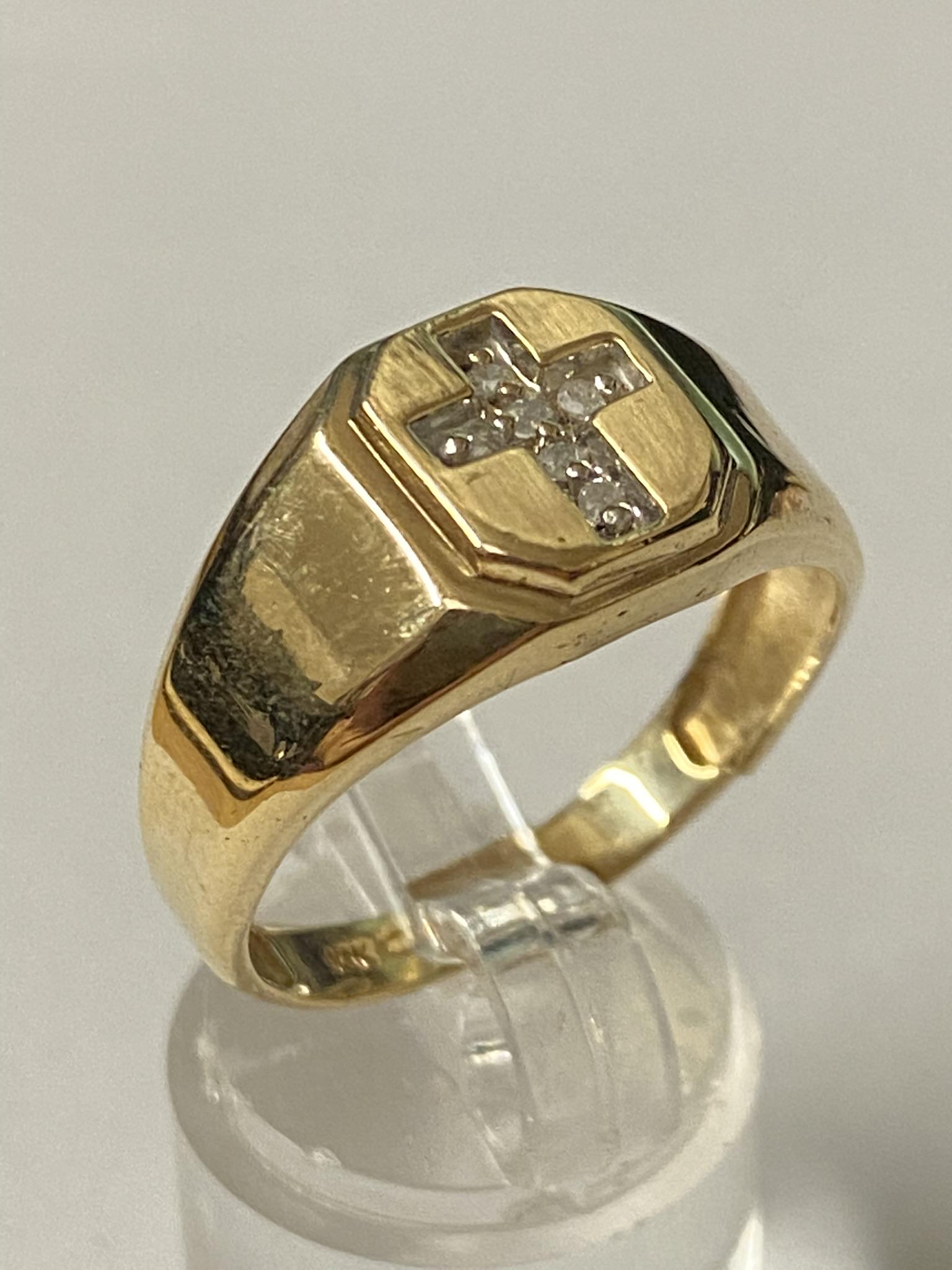 10k Yellow Gold Diamond Cross Signet Ring (1 of 4)