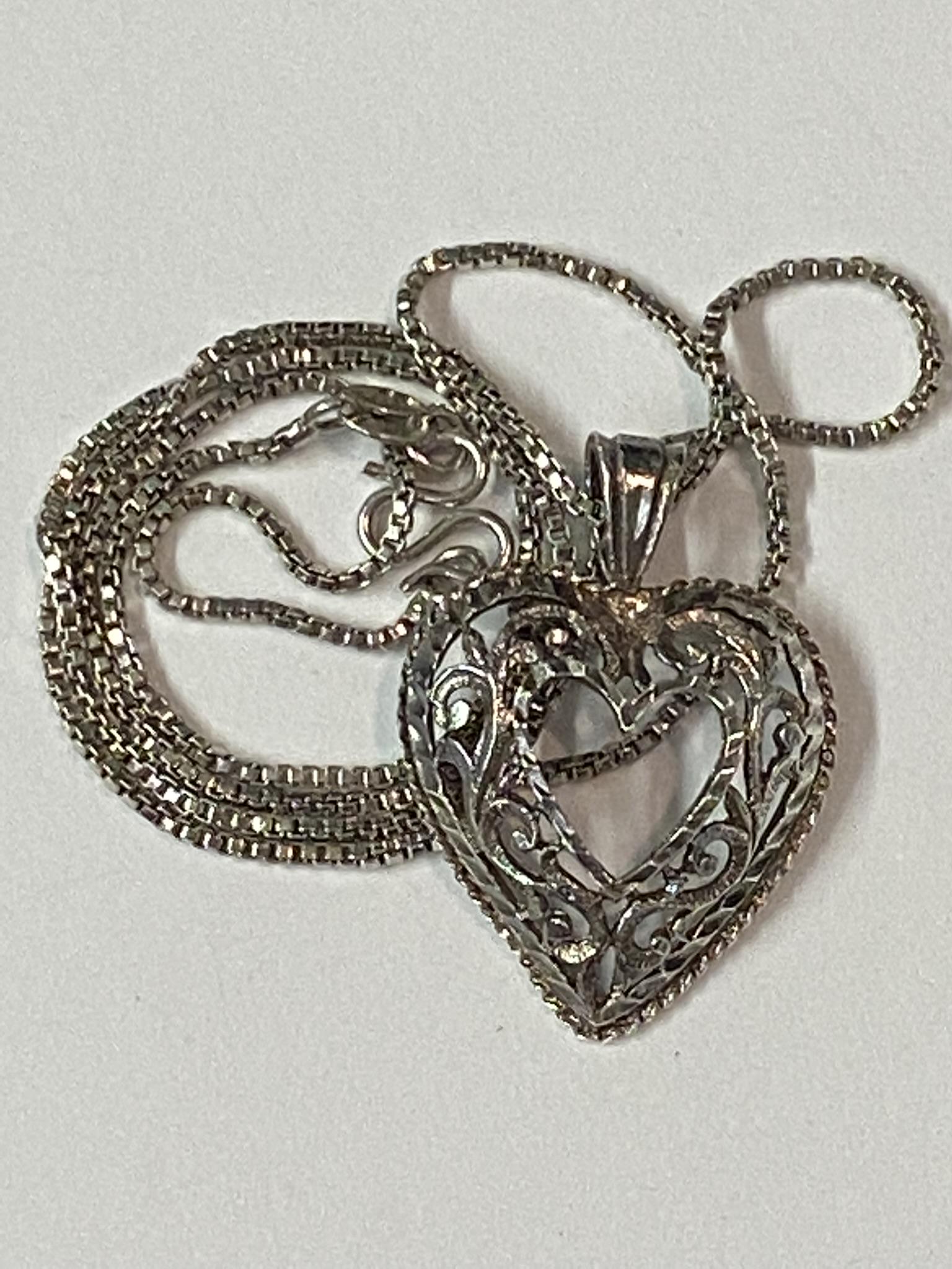 Sterling Heart Pendant Necklace: 18" box chain