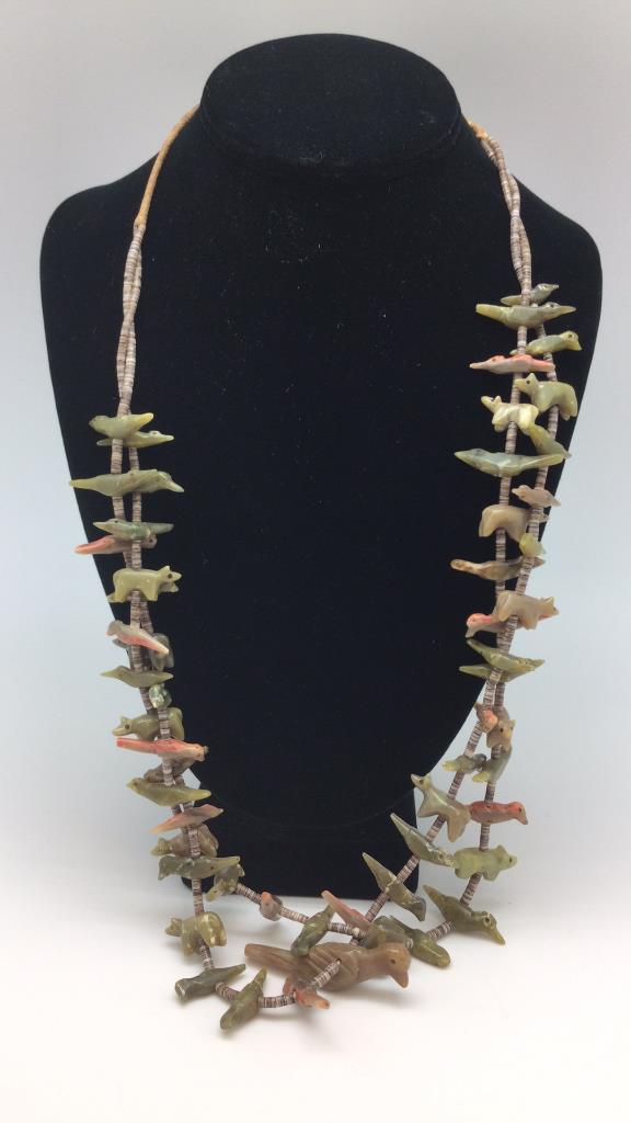 Native American Zuni Fetish Necklace (1 of 6)