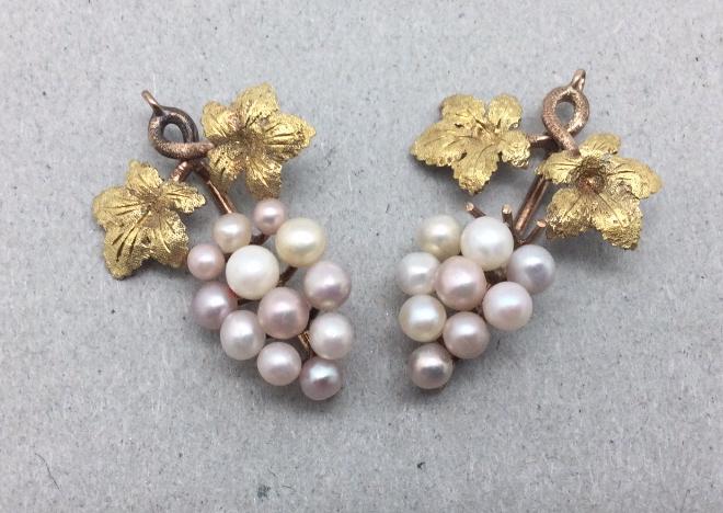 14k Yellow Gold Victorian Seed Pearl Grape Cluster (1 of 3)