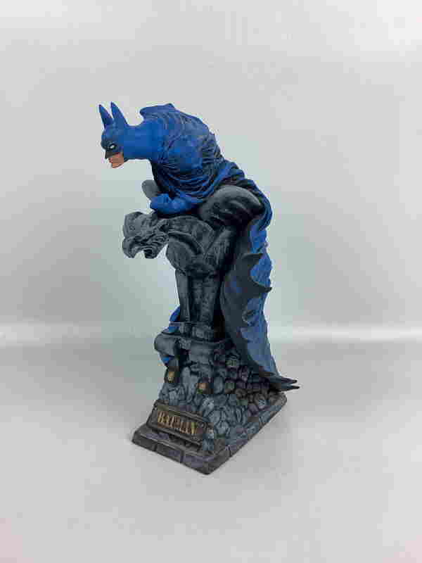 Randy Bowen The Batman Graphitti Designs Statue (0238) on Dec 10, 2022