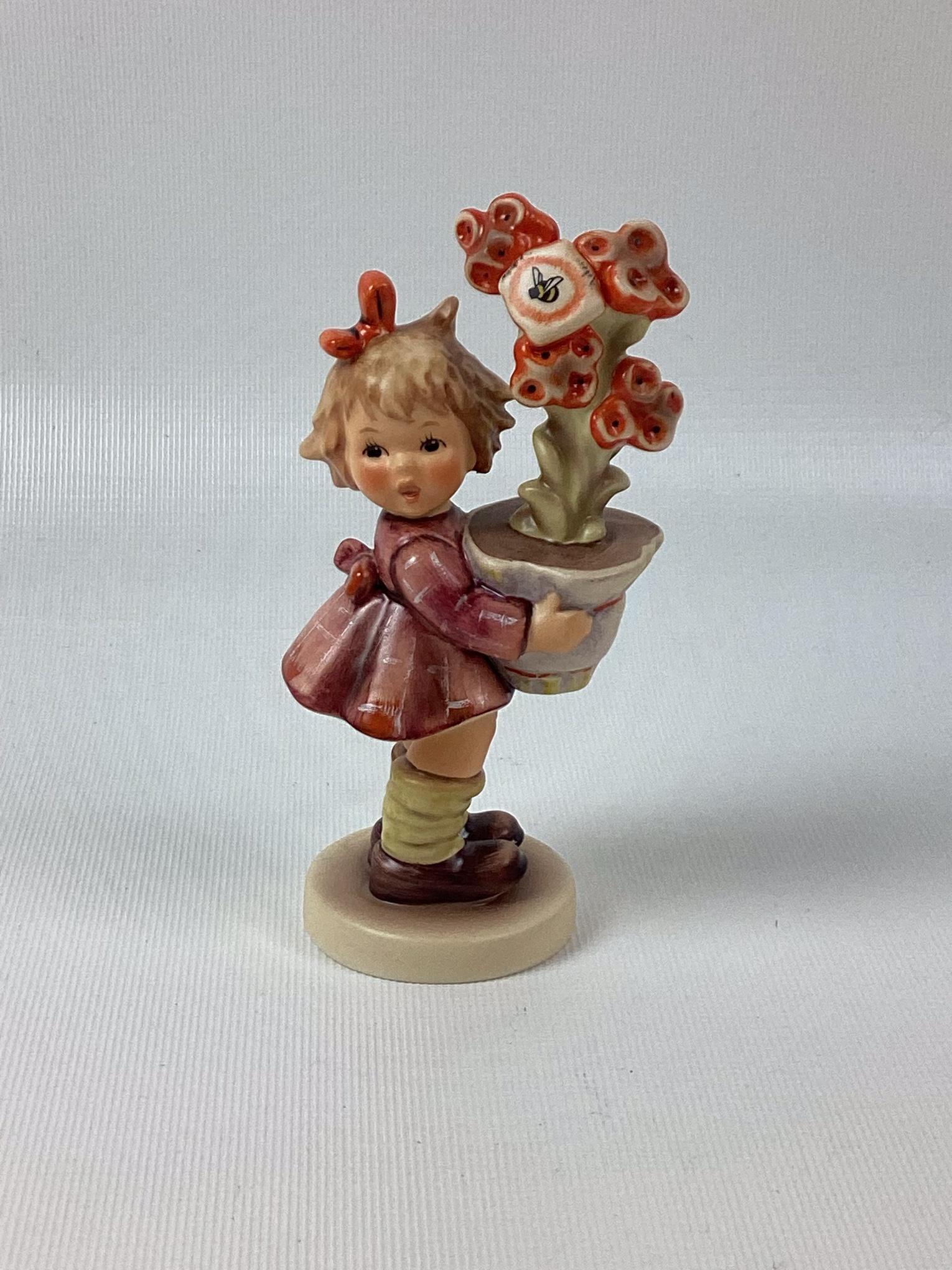 Goebel Hummel Best Wishes: Trademark 7. Excellent condition. 5" tall.
