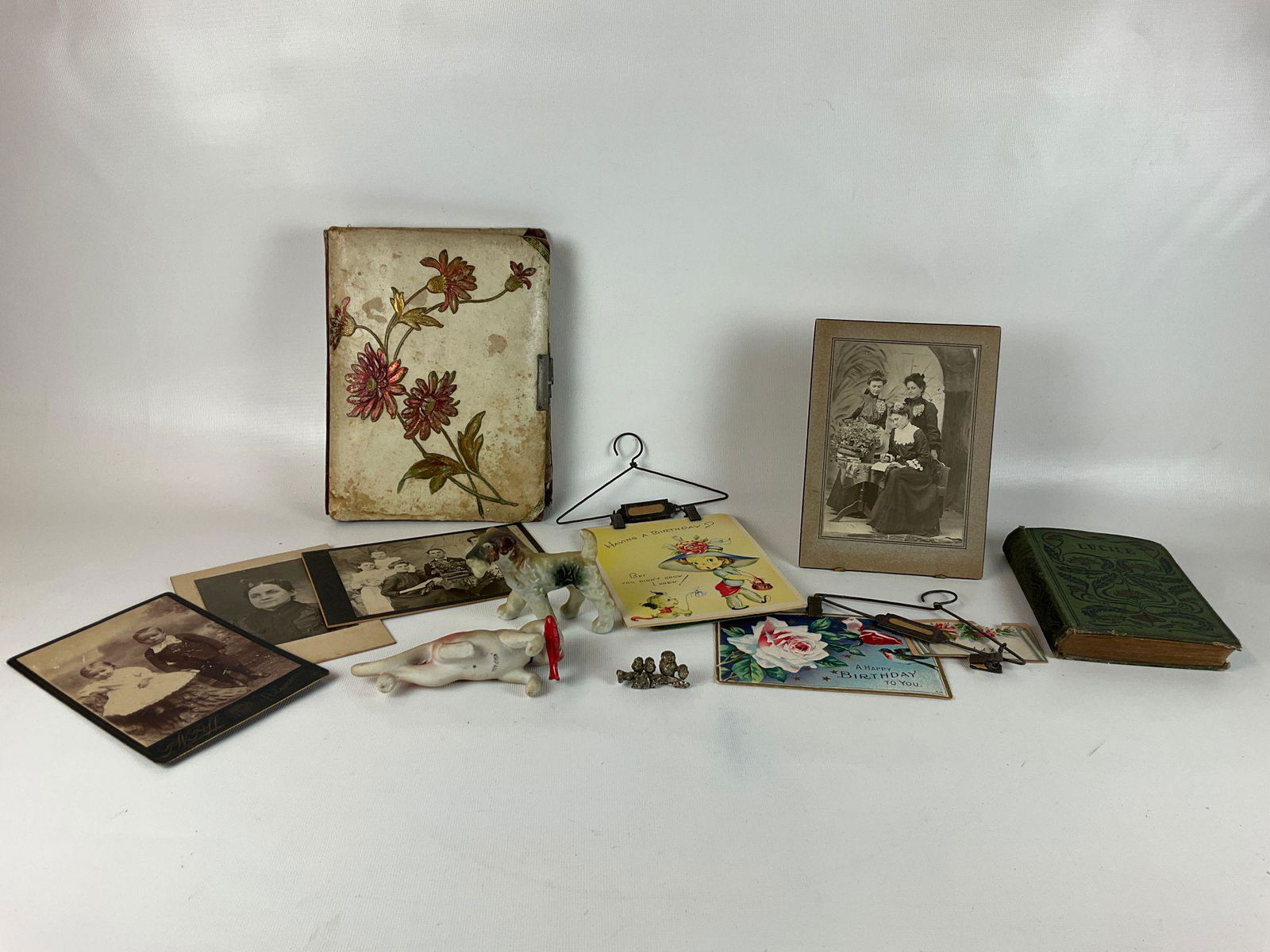 Nifty Finds (1 of 14)