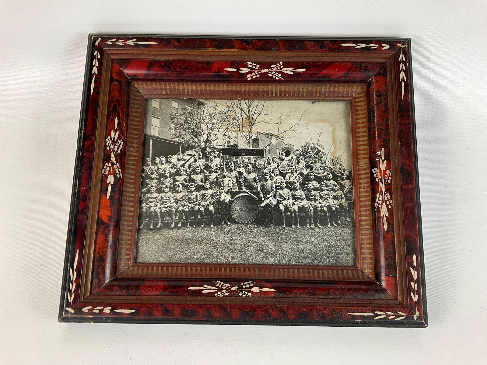 Victorian Chip Carved Frame (1 of 6)