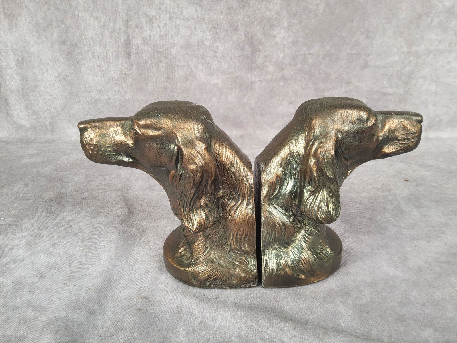 Pair Pot Metal Dog Bookends (1 of 5)