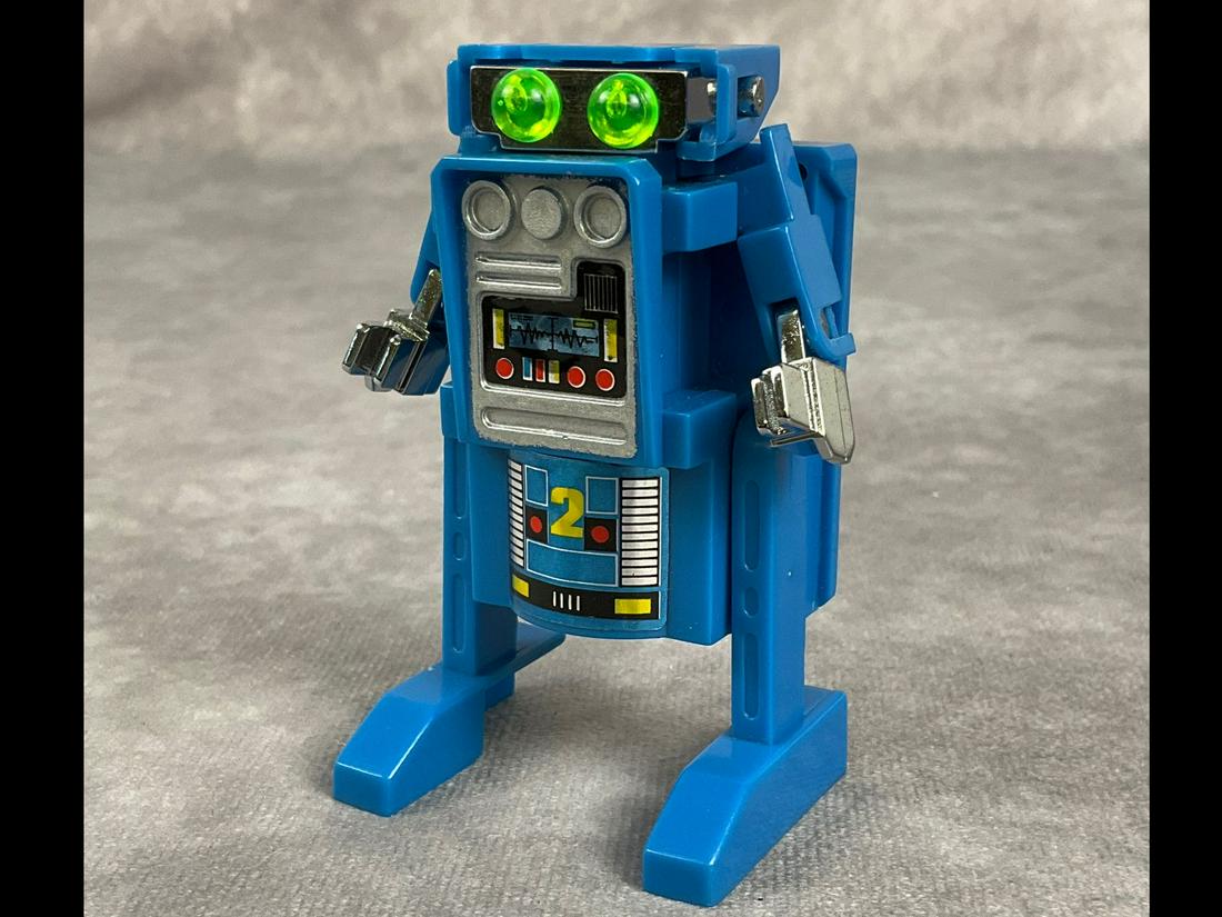 1980's Tilt the Pinball Machine Man Robot (1 of 6)