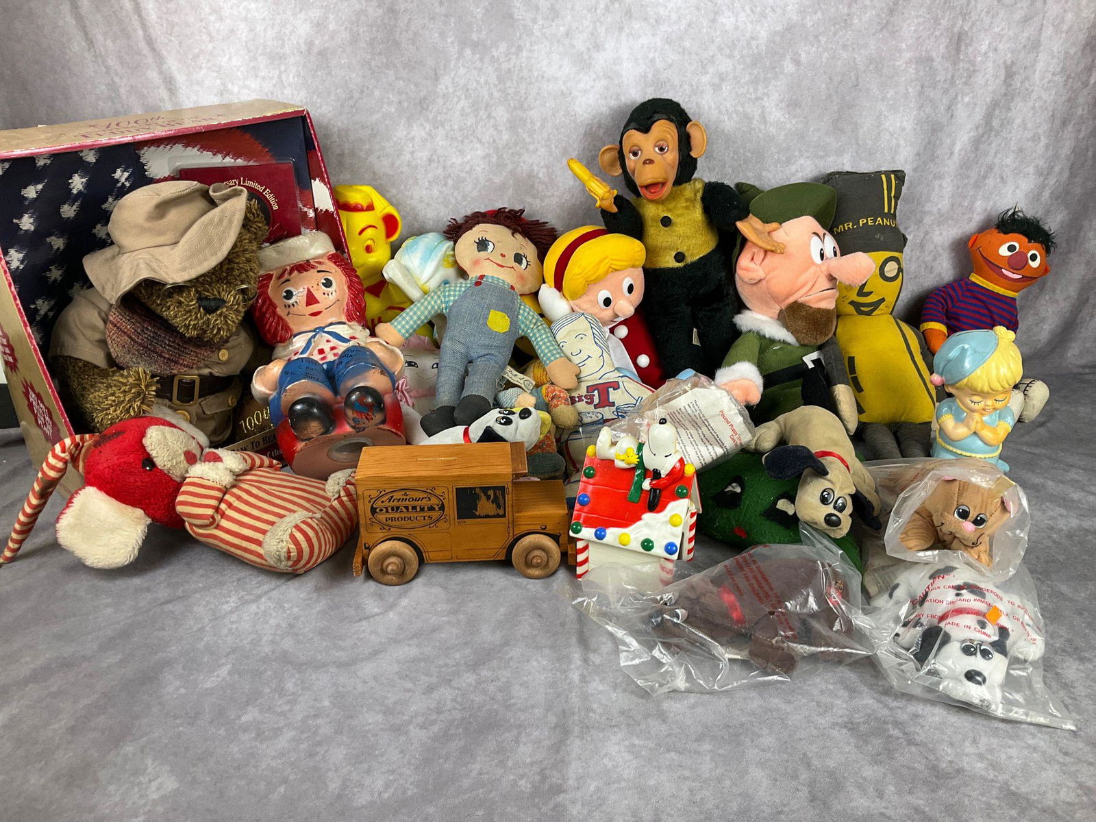 Plush Toys, Rubber Face, & Banks (1 of 9)