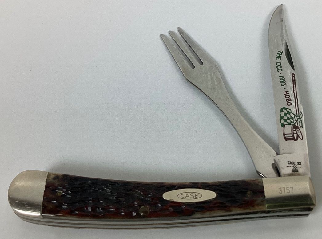 Case 6251FK SS Case Collectors Club Hobo Pocketknife #3757: Jigged bone handles. Minor wear. 5 1/4" long closed.