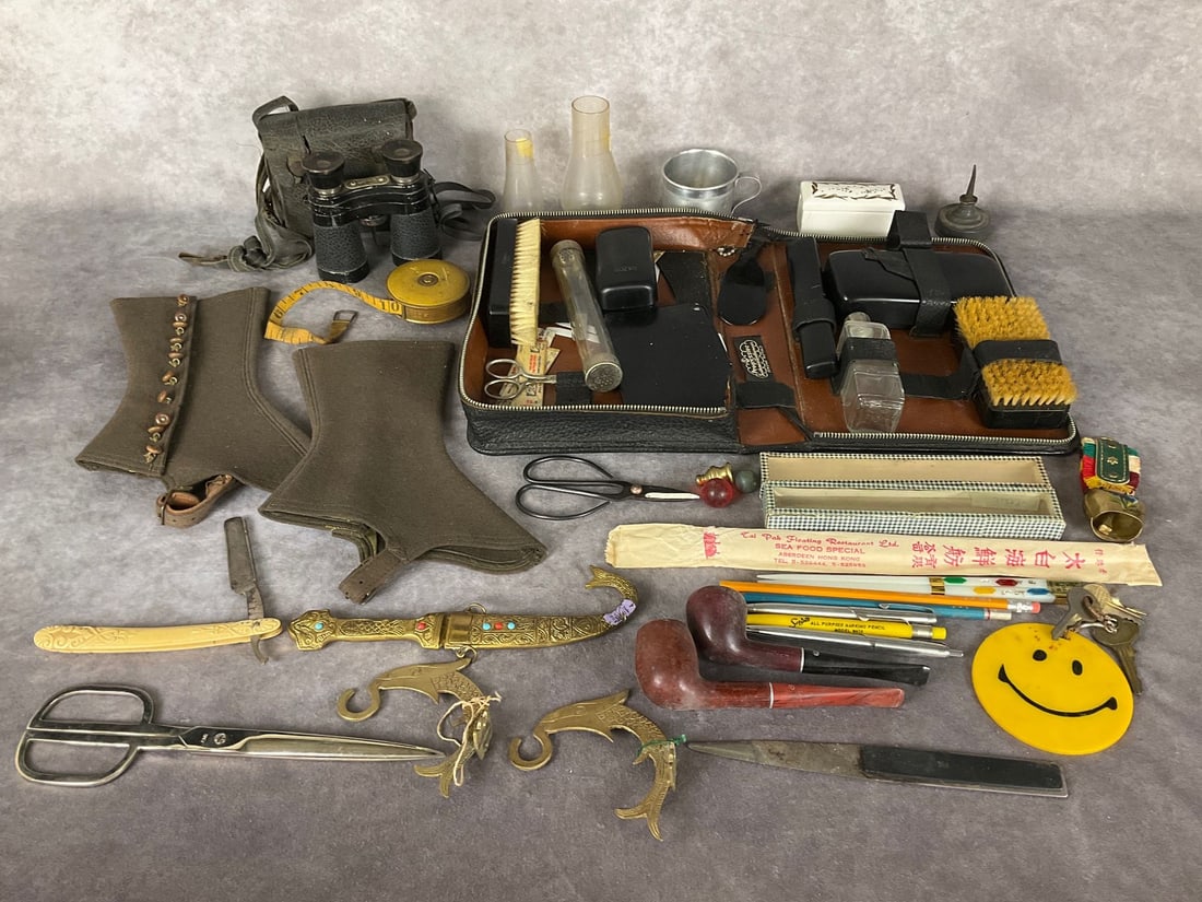 Collectible Odds & Ends (1 of 14)