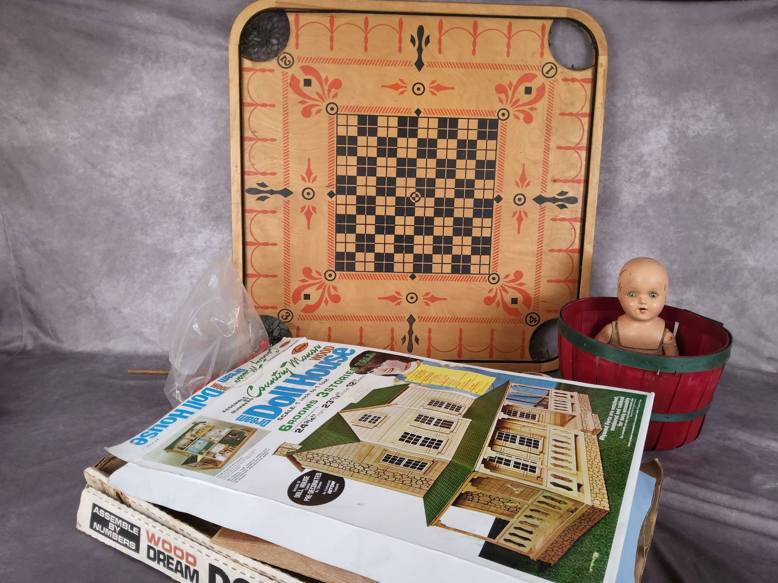 Dollhouse and Other Toys (1 of 7)