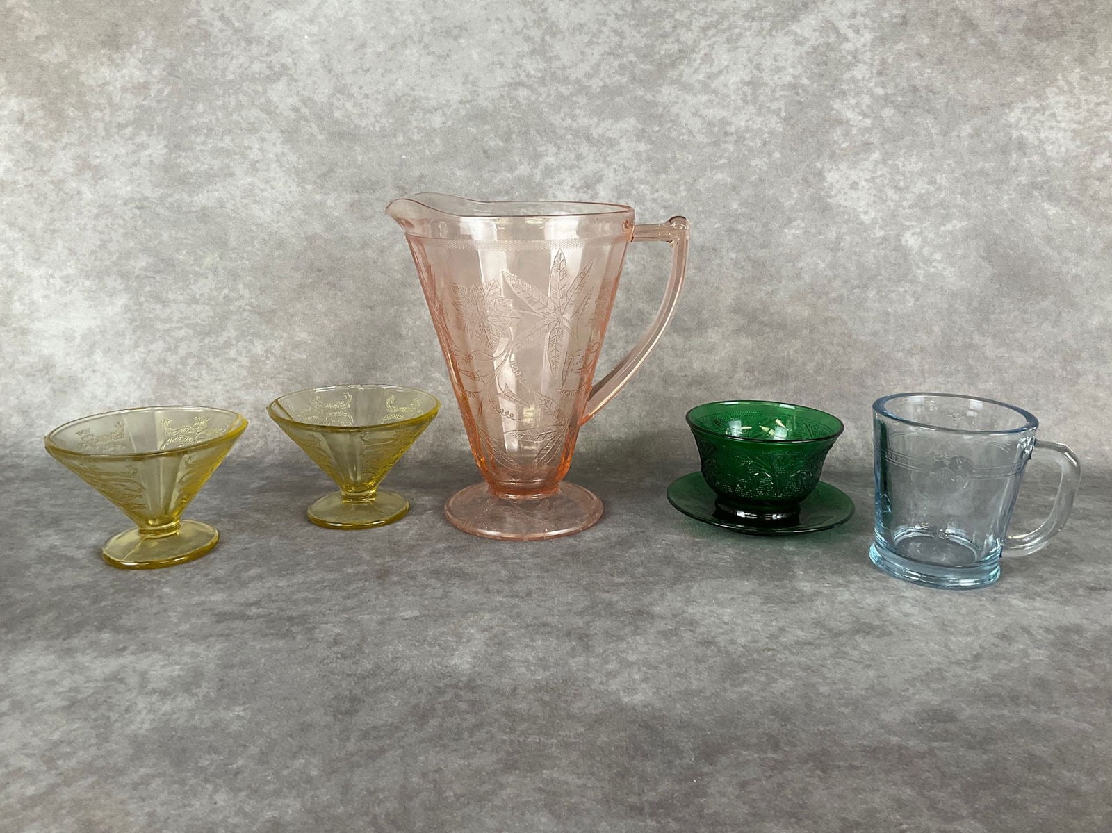 Depression Glass (1 of 12)