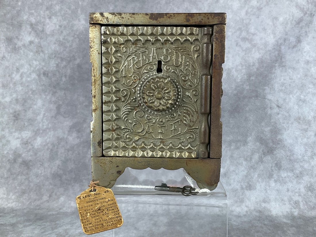 J & E Stevens Combination Treasure Safe No. 45 Bank (1 of 10)