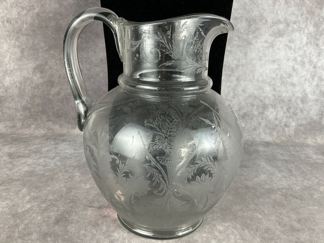 1492-1892 Columbus Commemorative Etched Glass Pitcher (1 of 7)