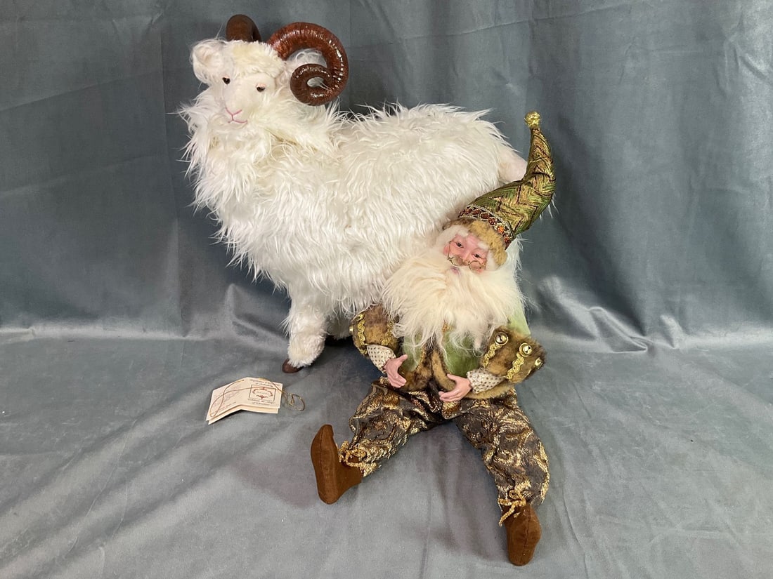 Mark Roberts Santa on Ram (1 of 8)