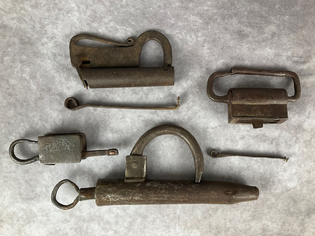 Forged Locks & More (1 of 18)