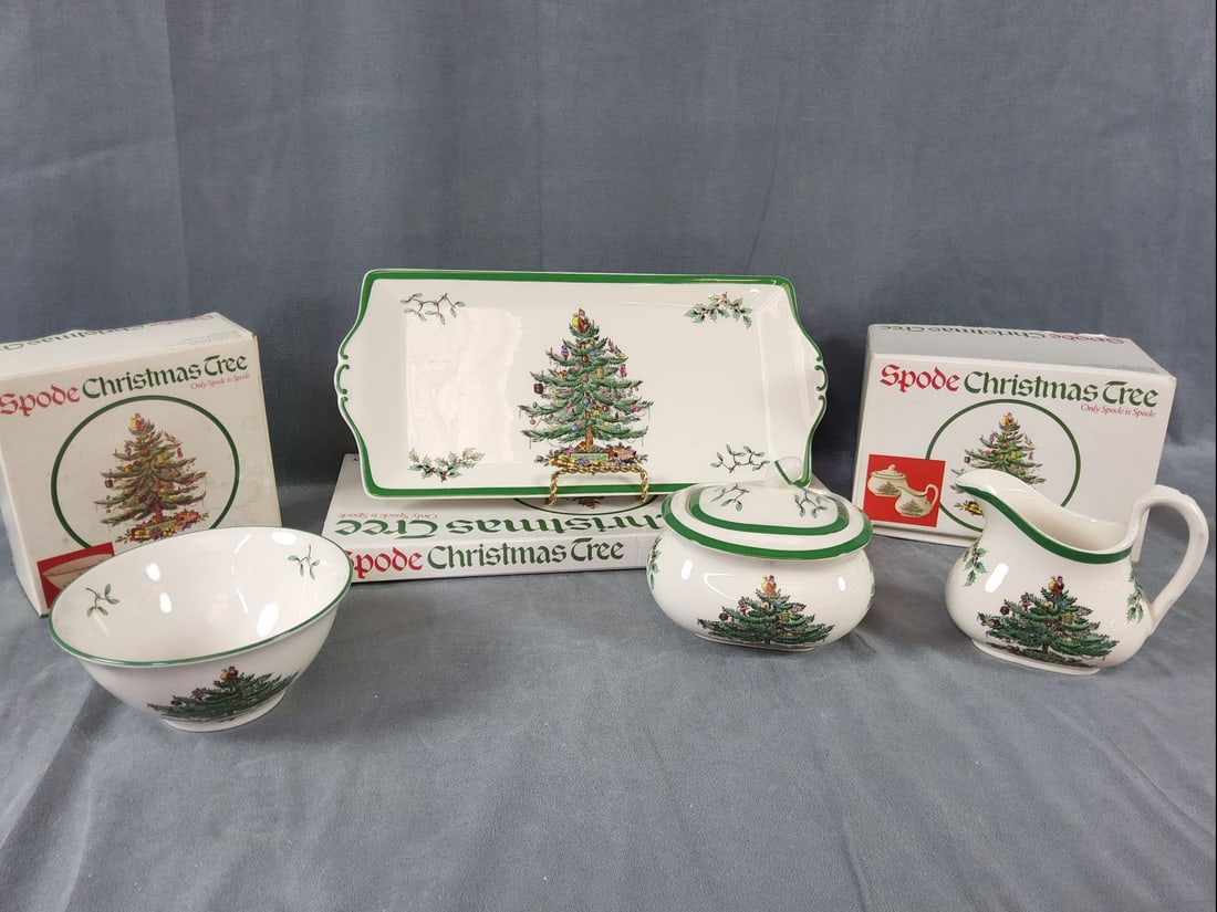 Spode Christmas Tree Collection (1 of 6)