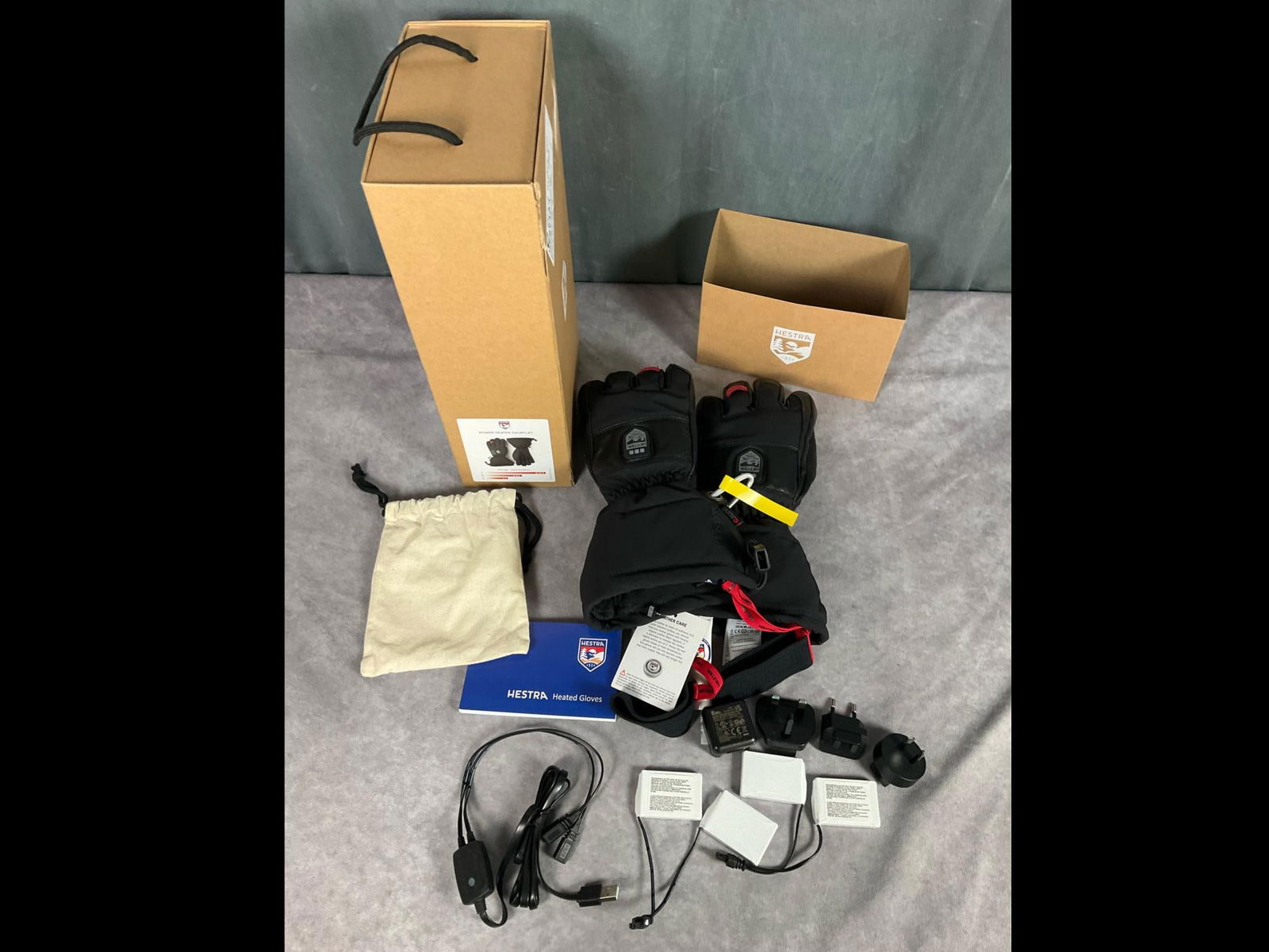 Hestra Power Heater Gauntlet Leather Gloves (1 of 6)