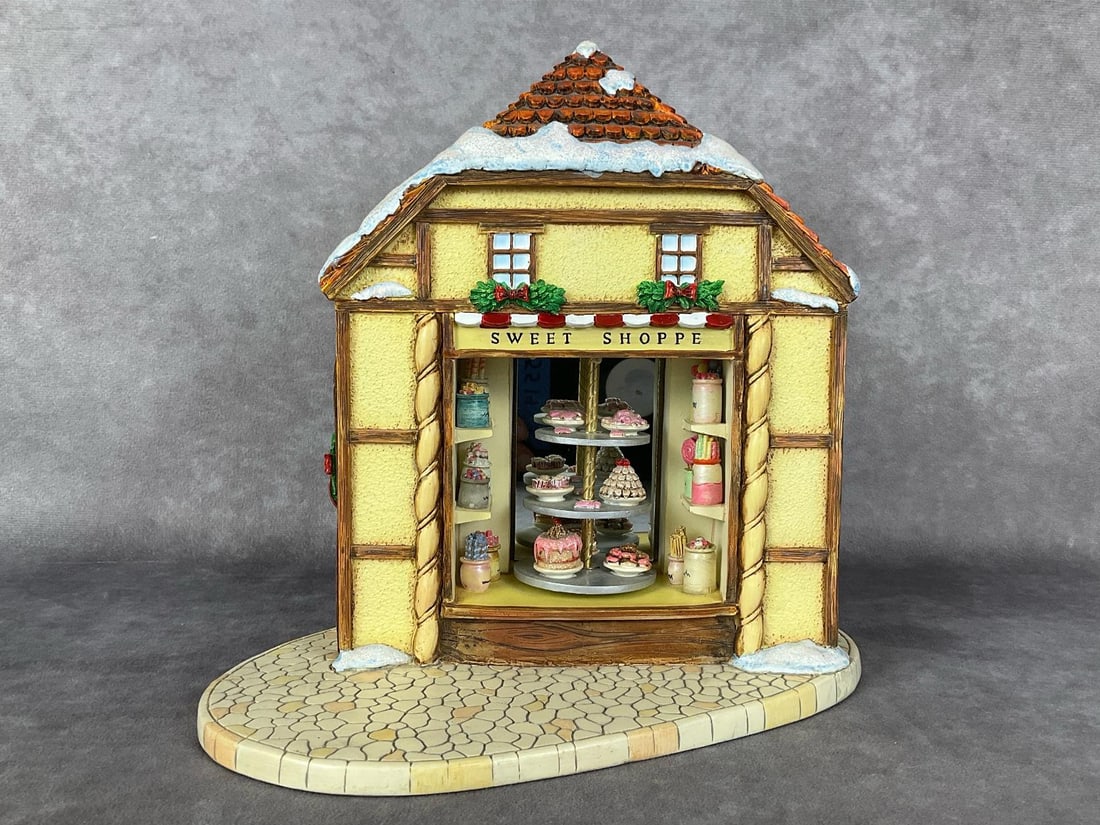 Bakery Display Musical Hummelscape (1 of 7)