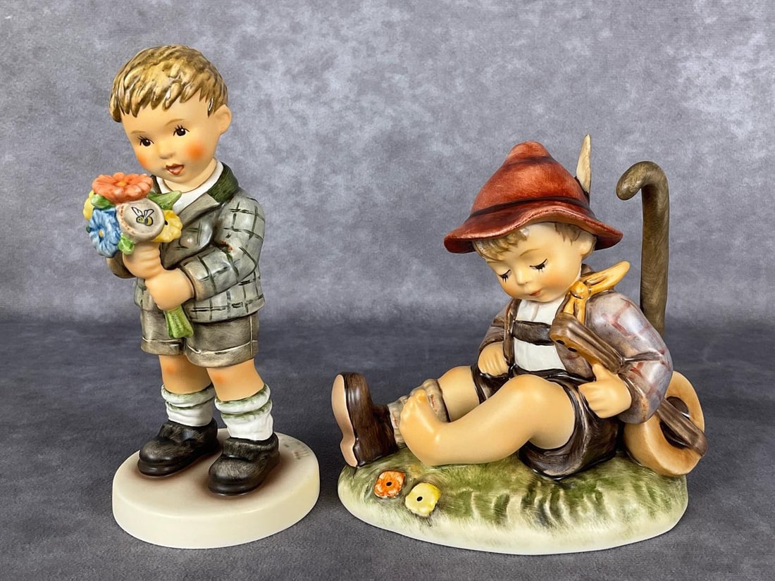 Two Boxed Boy Hummels (1 of 7)