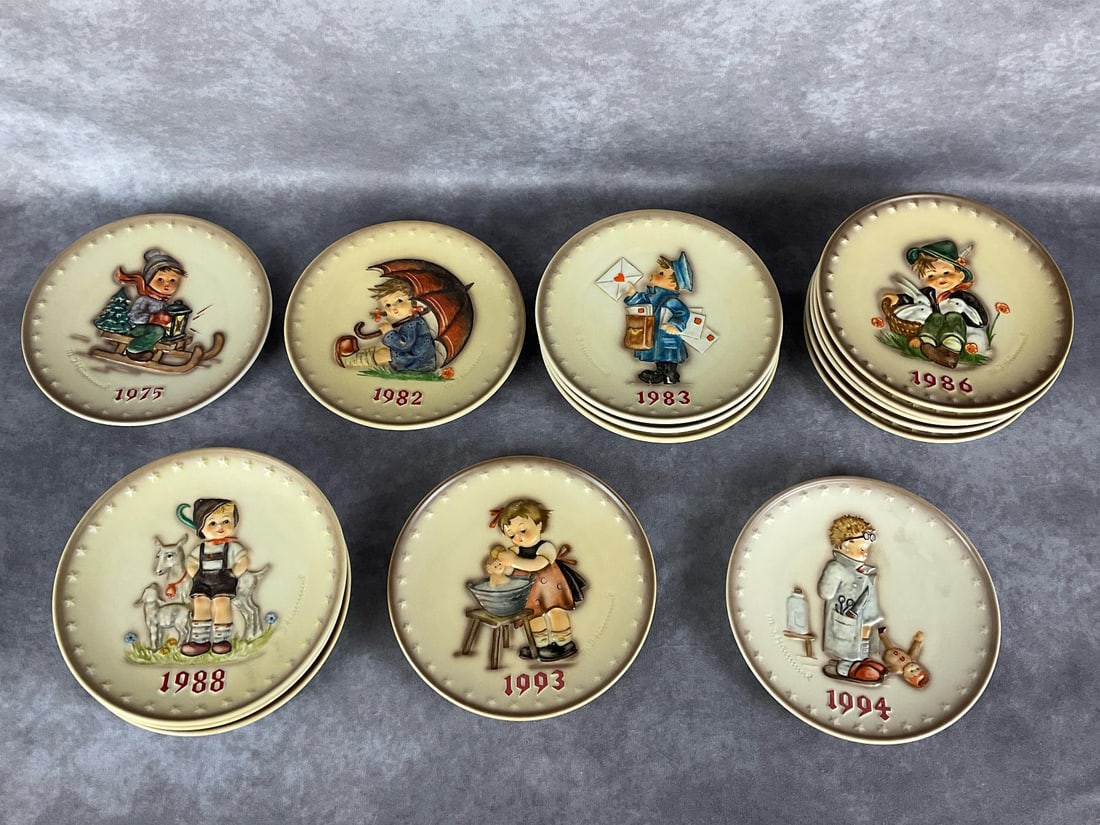 15 Annual Plates: Group includes one 1975, one 1982, three 1983, five 1986, three 1988, one 1993, and one 1994. All with diameter of 7.5 inches. Some crazing to 1983 plates and two of the 1986, overall good condition.