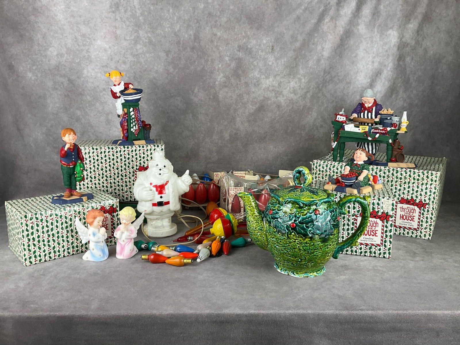 Dept 56 Christmas & More (1 of 13)