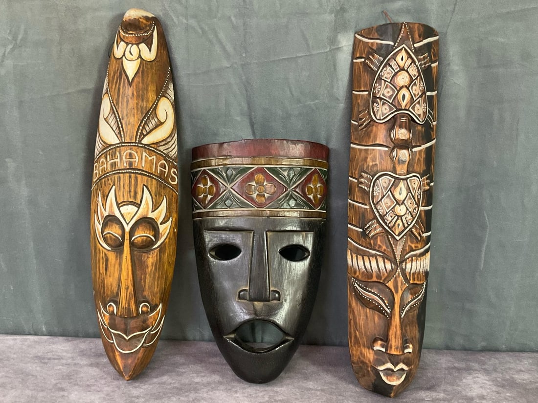 Tiki Carved Wall Decor (1 of 4)