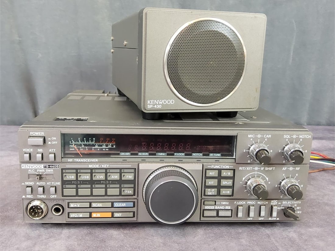 Kenwood Ham Radio and Speaker (1 of 11)