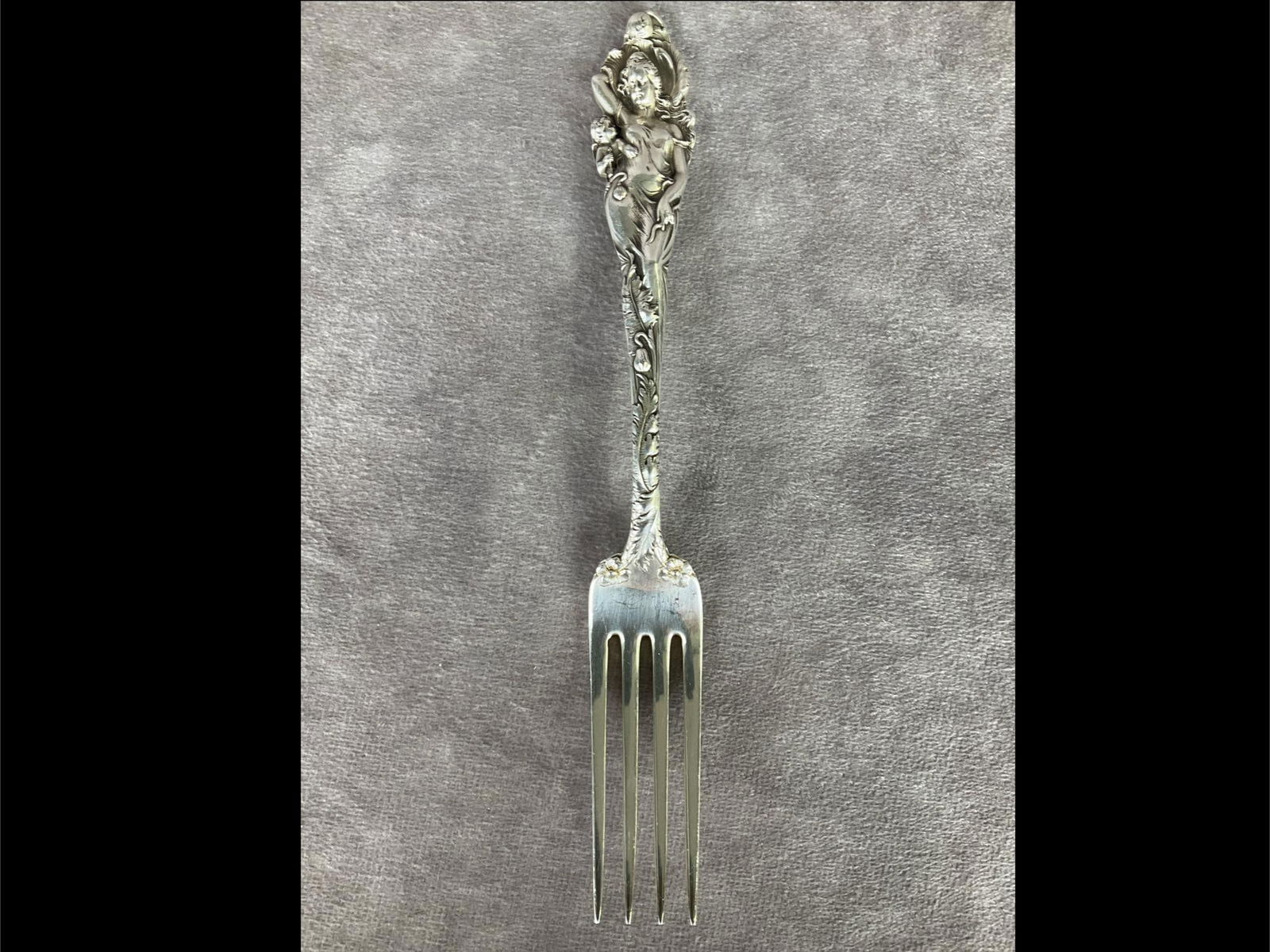 Reed & Barton Love Disarmed Sterling Dinner Fork (1 of 6)