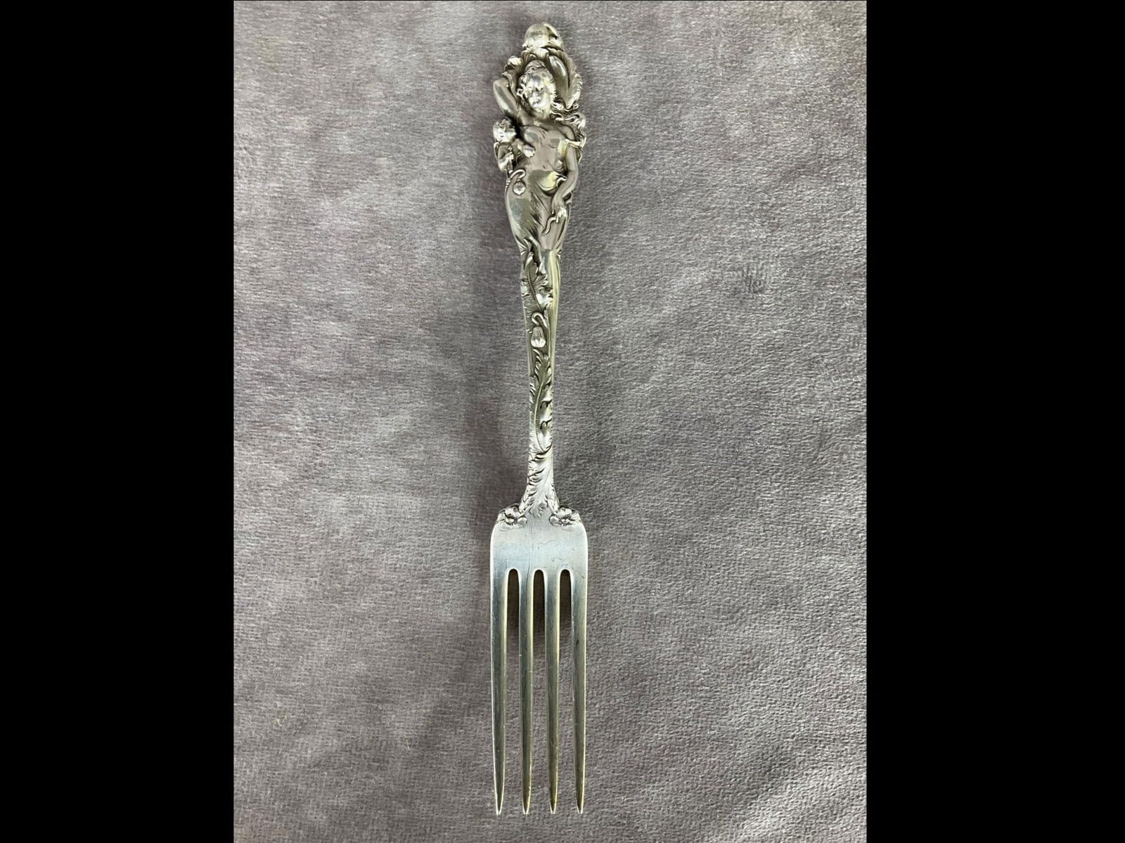 Reed & Barton Love Disarmed Sterling Dinner Fork (1 of 6)