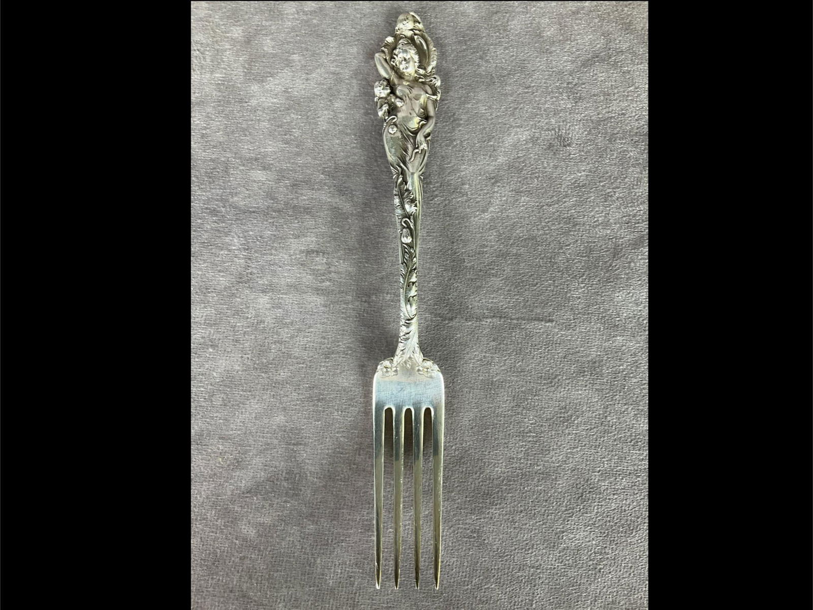 Reed & Barton Love Disarmed Sterling Dinner Fork (1 of 6)