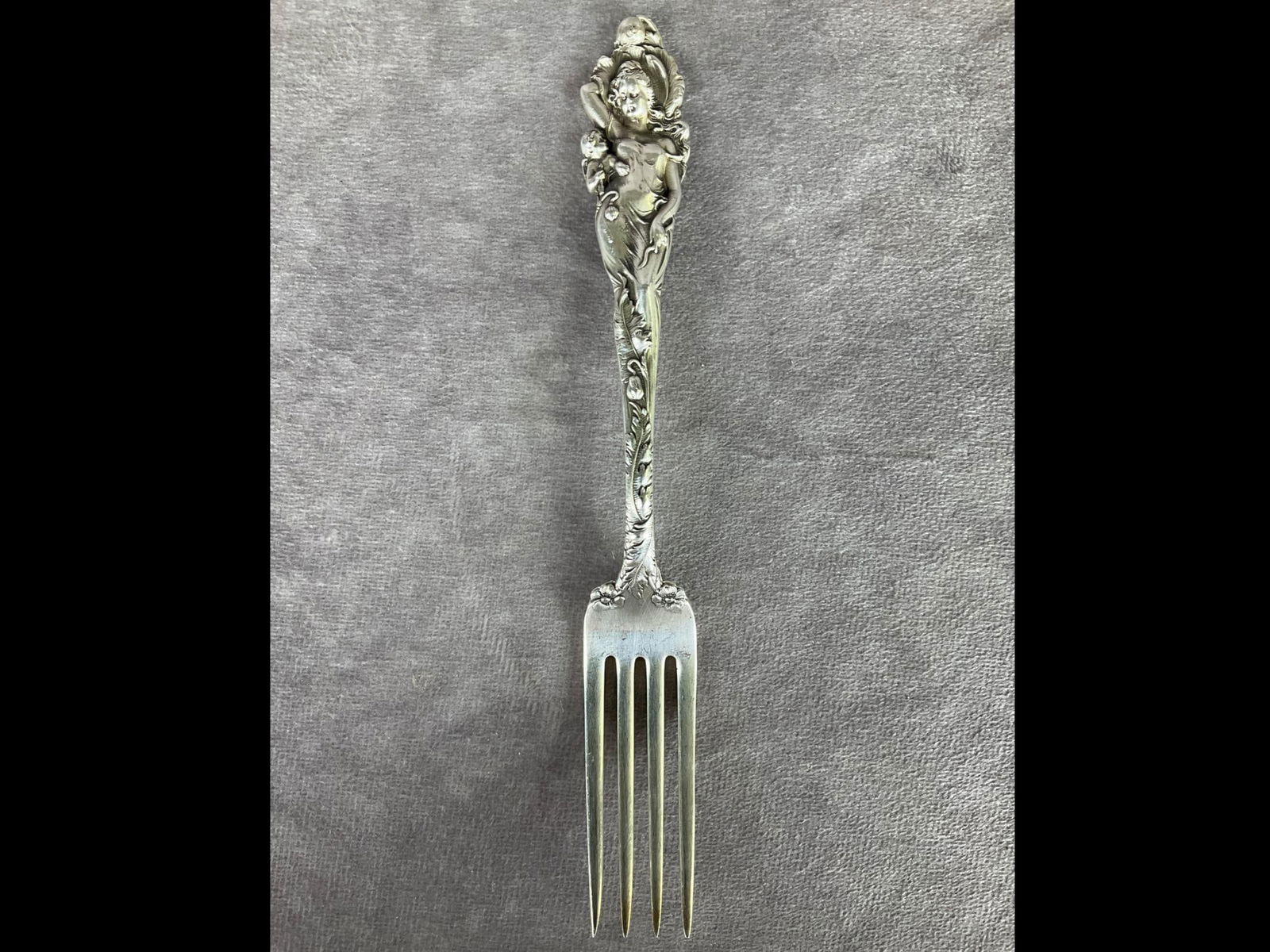 Reed & Barton Love Disarmed Sterling Dinner Fork (1 of 6)