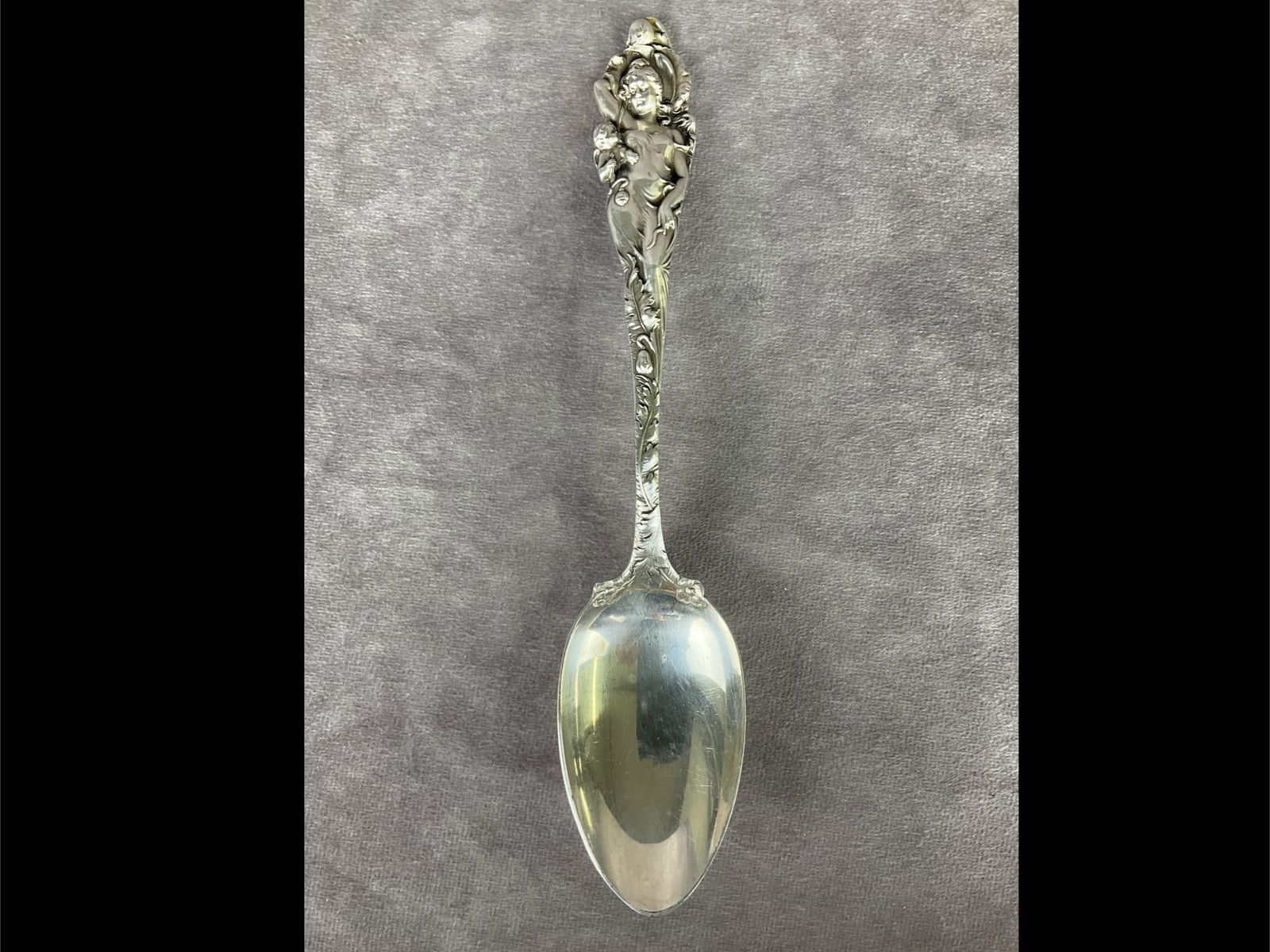 Reed & Barton Love Disarmed Sterling Serving Spoon (1 of 7)