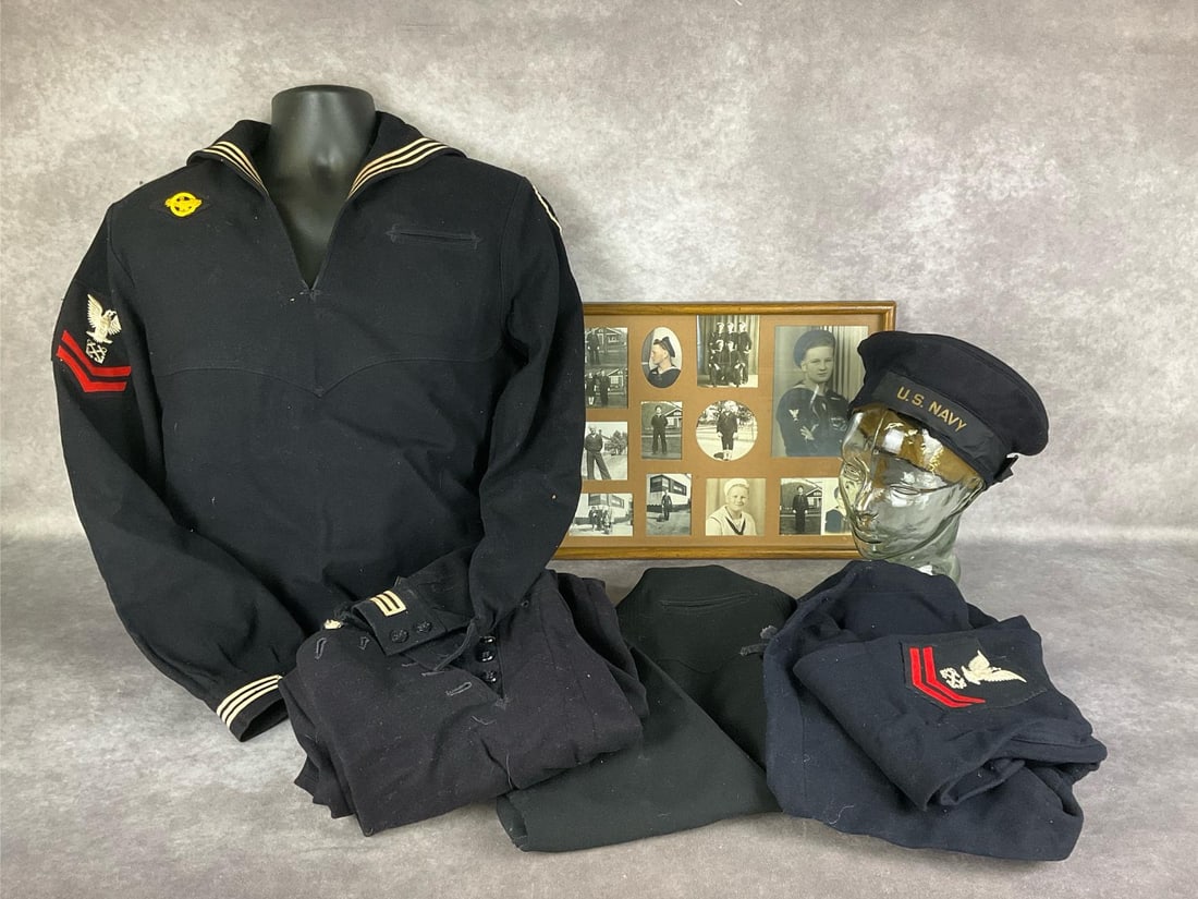 U.S. Navy Uniforms & Photographs (1 of 20)