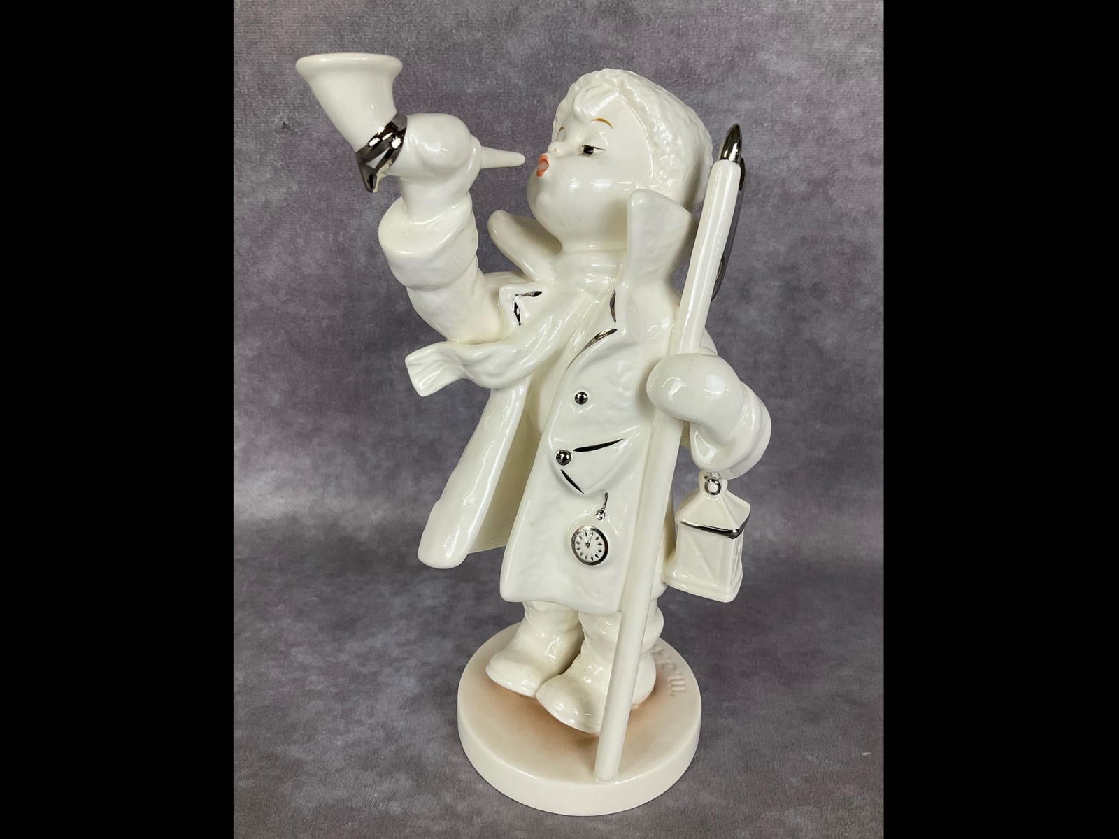 Hear Ye, Hear Ye - Expressions of Youth (1 of 7)