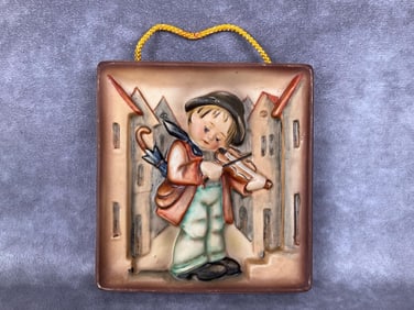 Little Fiddler Plaque TMK 1