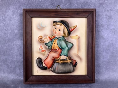 Merry Wanderer Plaque with Wood Frame
