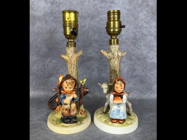 She Loves Me, She Loves Me Not Table Lamps