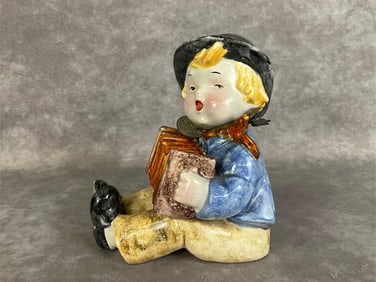 Accordion Boy Faience Bookend