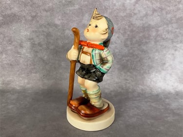 Little Hiker - Color Variant