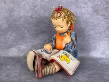 Book Worm - Color Variant