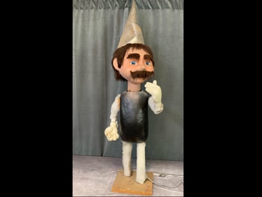 Animated Department Store Elf