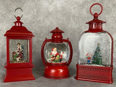 Lighted Christmas Snow Globes