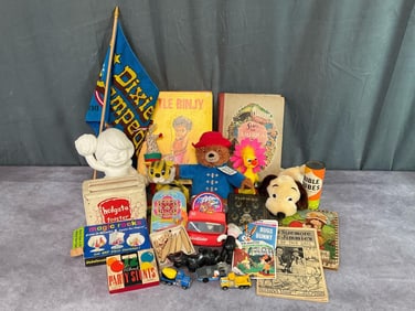 View Master, Dixie Stampede, Annalee & Other Toys