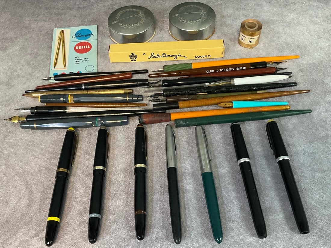 Mid Century Fountain Pens (1 of 11)
