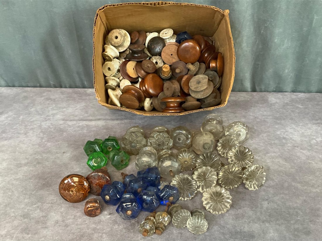 Art Deco Glass Knobs (1 of 14)