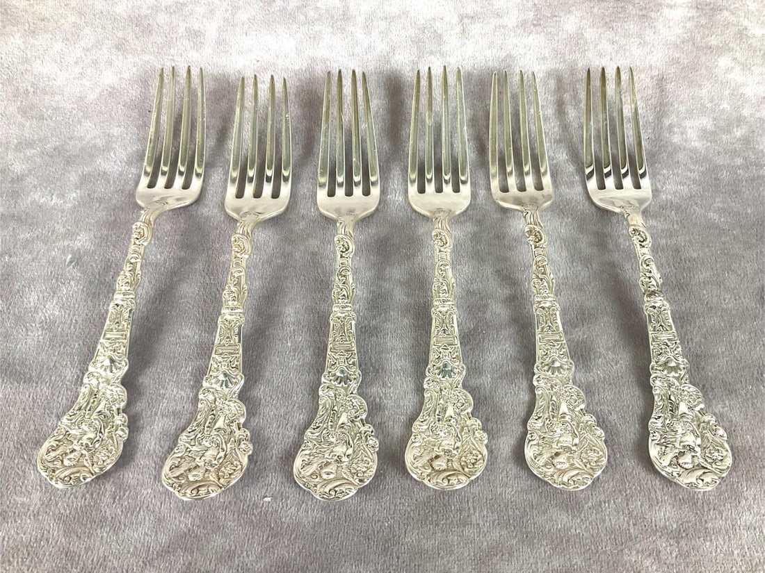 Gorham Versailles Sterlimg Dinner Forks: Group of six. Marked sterling. Measures 6 1/2 inches long. Light scratches and tarnishing. Monogrammed. 9.83 ozt silver.
