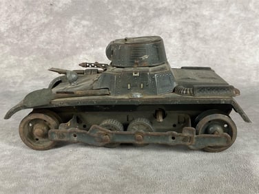 Tin Gama Tank