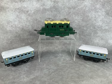 Hornby Hachette Train Cars