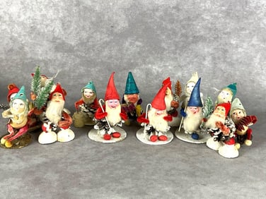 1950's Pinecone Santa & Elves